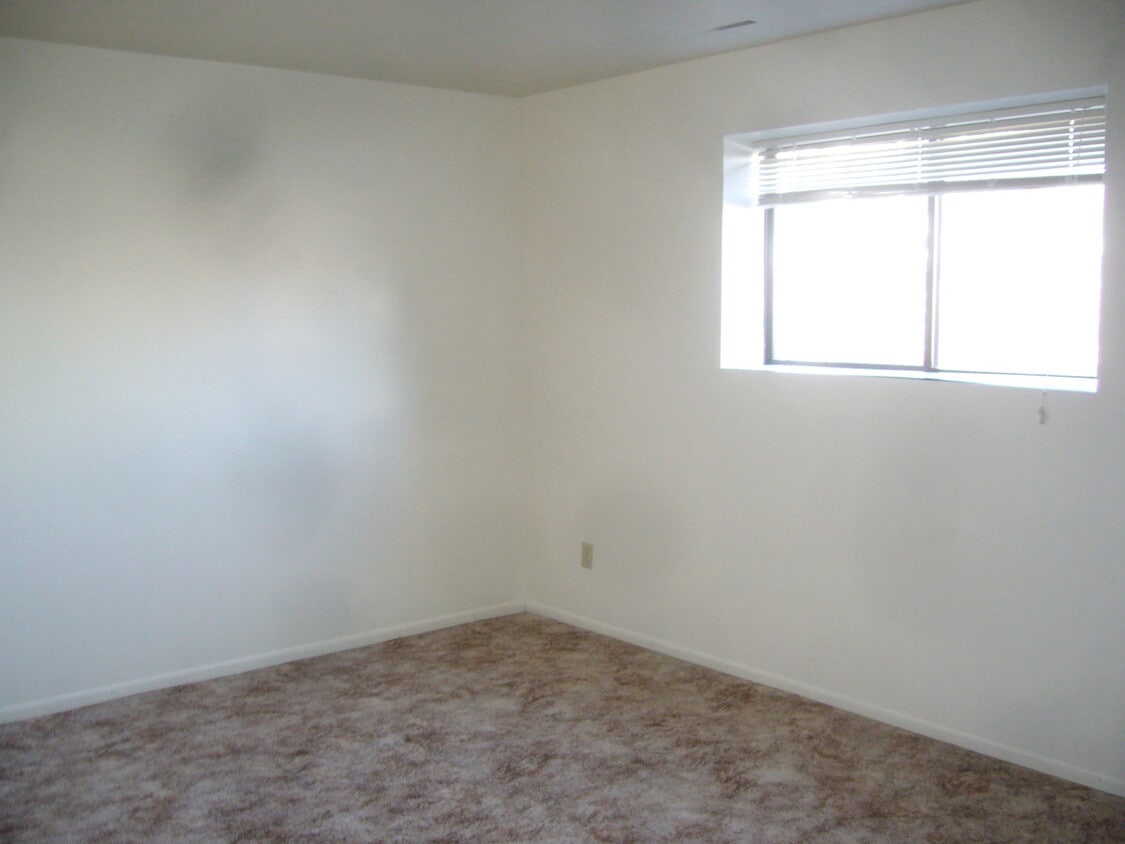 Building Photo - 1509 Stoddard St