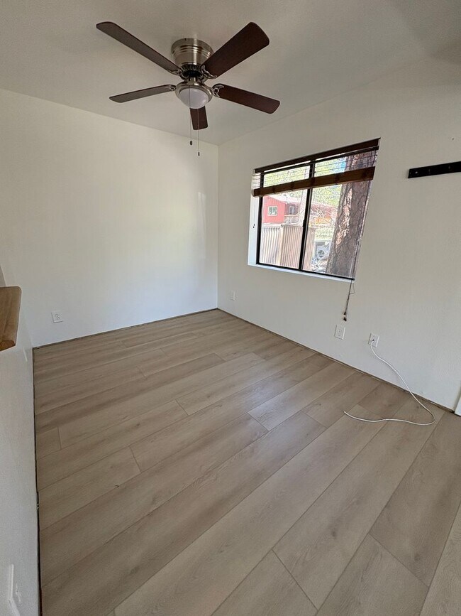 Foto del edificio - 3 bedroom Munds Park Home