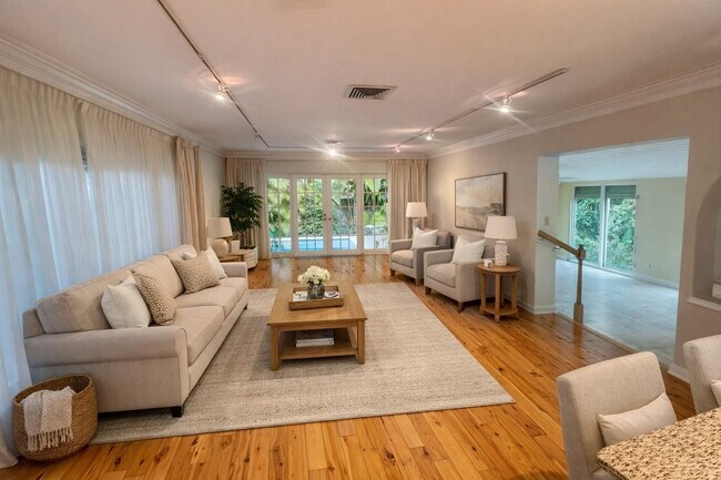 Foto del edificio - 3100 NE 21st St