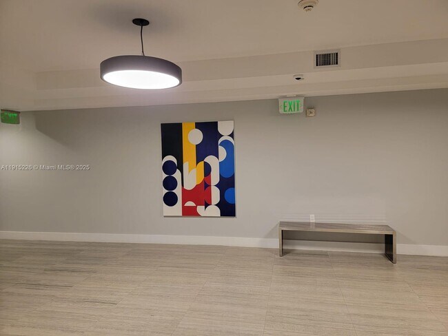 Building Photo - 140 S Dixie Hwy