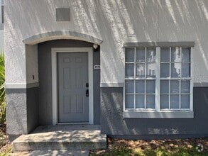 Building Photo - 4356 S Kirkman Rd