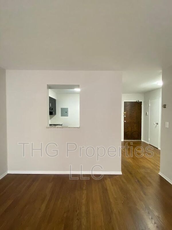 Building Photo - 259 Reynolds Terrace