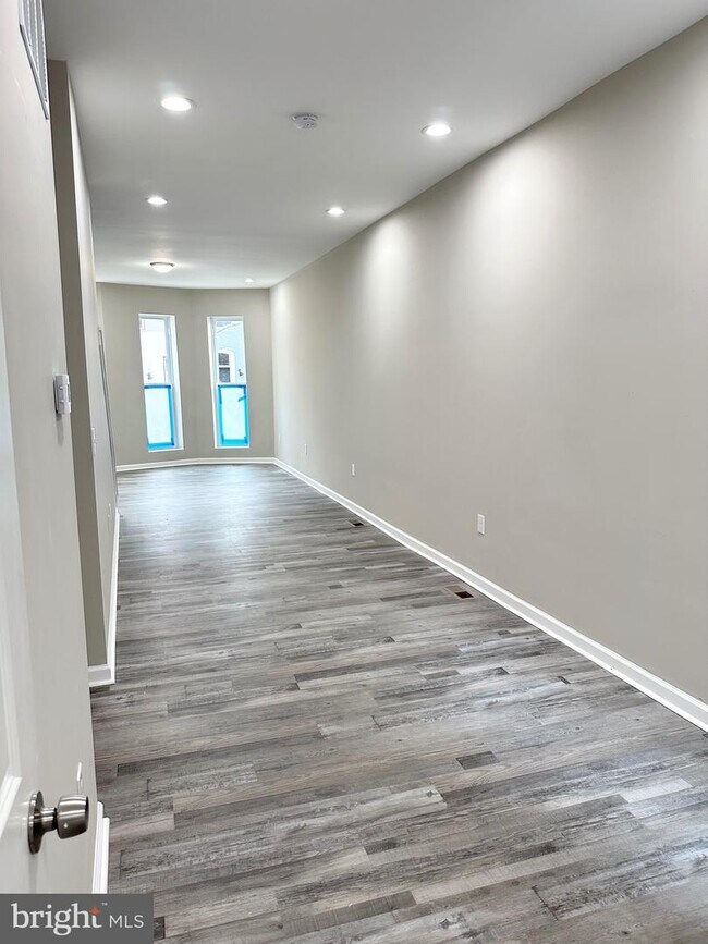 Foto del edificio - 2522 Woodbrook Ave