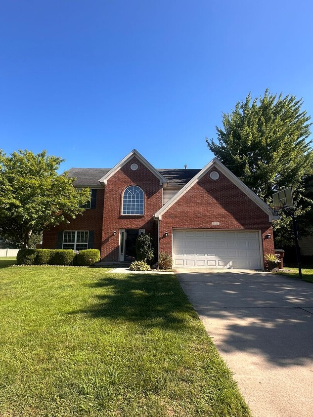 Spacious 4-Bedroom Home in Prospect – Lawn Care Included! - Spacious 4-Bedroom Home in Prospect – Lawn Care Included!