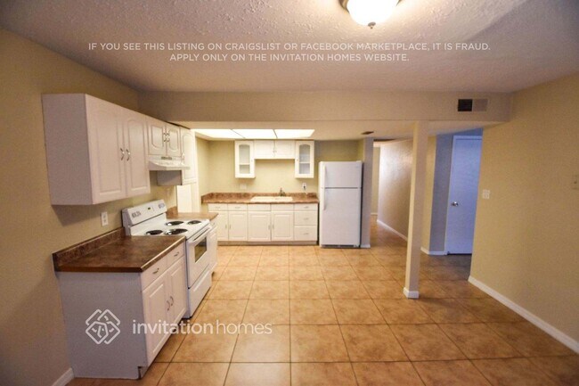 Building Photo - 2333 N 55th Ave