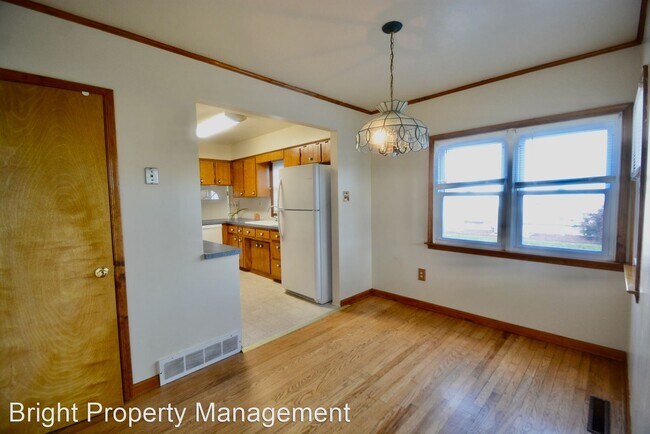 Building Photo - 3 br, 1 bath House - 822 Sunnyside Rd