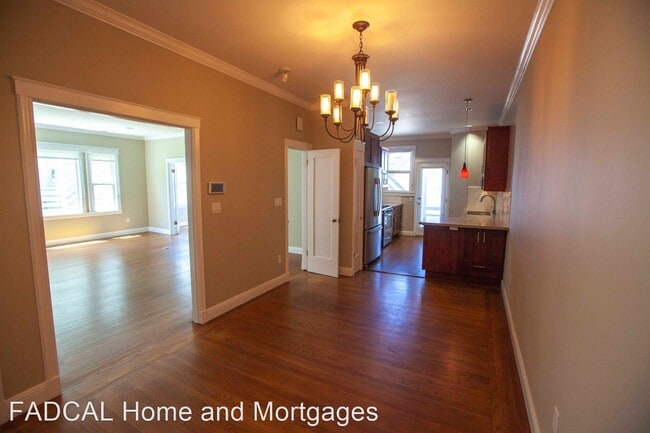 Building Photo - 1347 Jackson St