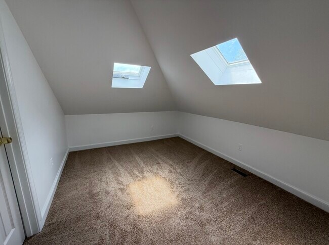 Altillo/estudio para la habitación 1 - 2025 N Stafford St