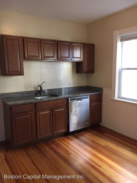 Building Photo - 29 Litchfield St