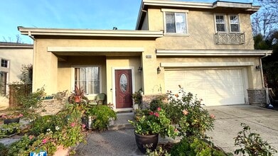 Building Photo - 5153 Aspen St