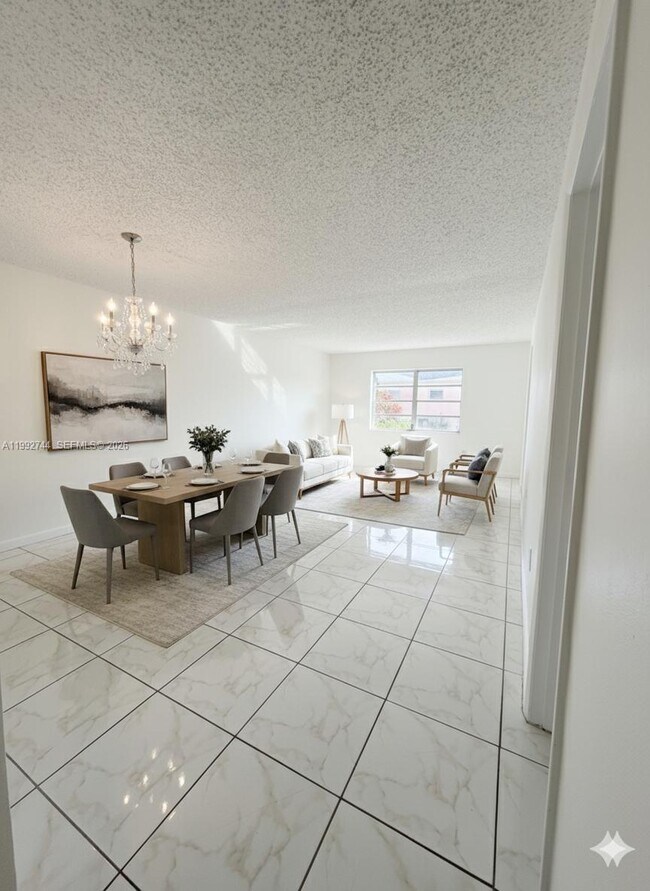 Foto del edificio - 19051 NE 2nd Ave