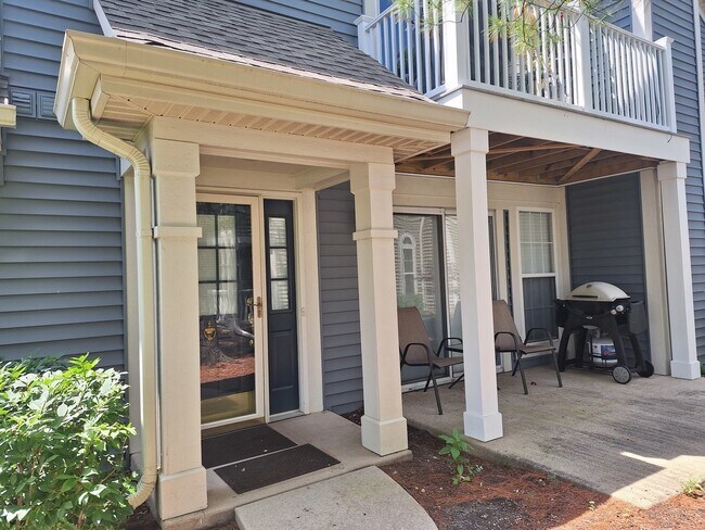 Foto del edificio - 1045 Talbots Ln