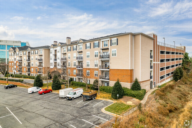 501 Hungerford Dr - The Fitz at Rockville Town Center