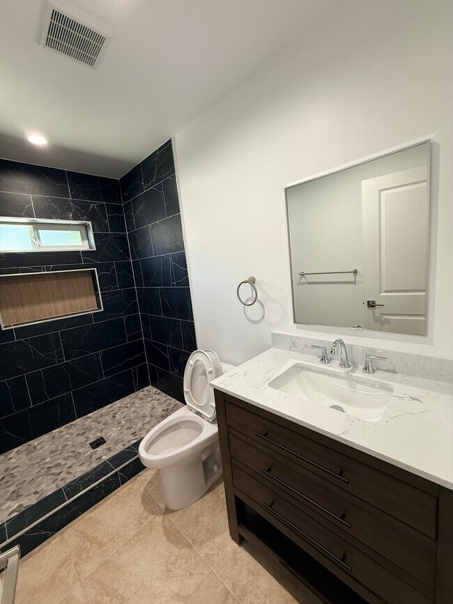 Foto del edificio - 8531 Orange St