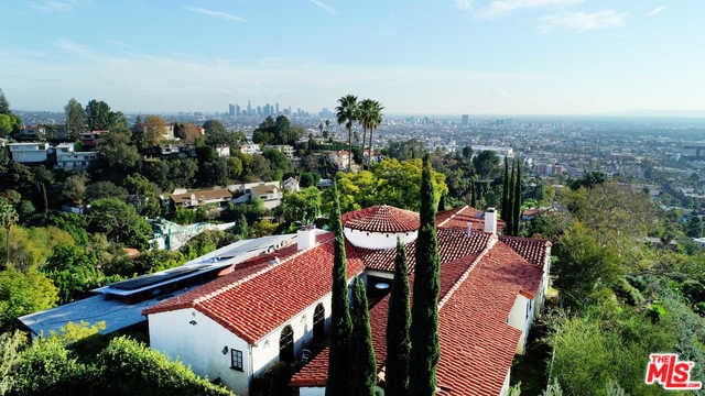 Building Photo - 2311 Alto Oak Dr