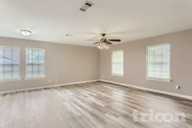 Foto del edificio - 1702 Floyd Rd