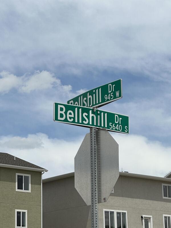 Building Photo - 908 Bellshill Dr