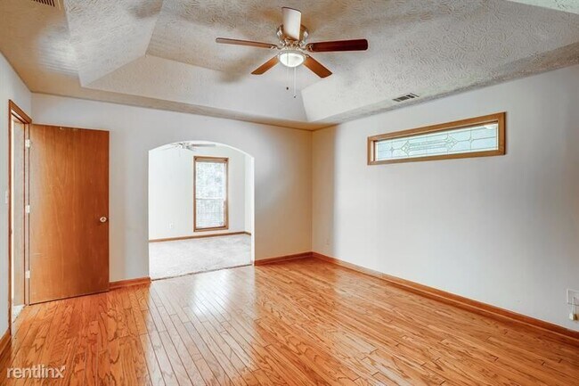 Building Photo - 3 br, 2 bath House - 140 Knight Way