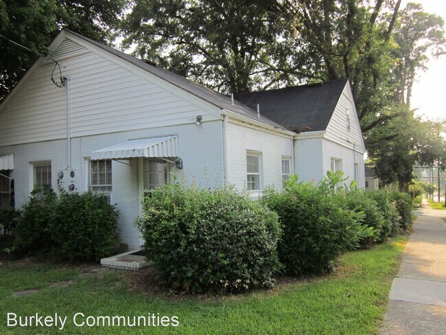 Building Photo - 414 S Chapman St