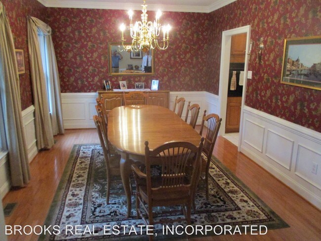 Foto del edificio - 3 br, 2.5 bath House - 5561 Brickshire Drive