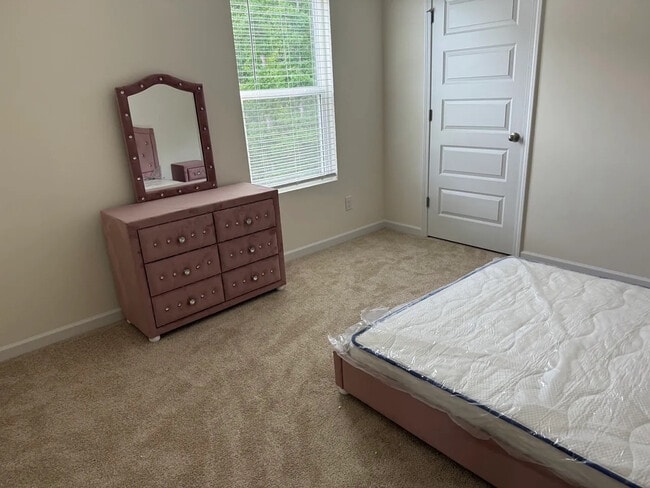 Foto del edificio - Room in House on Flat Rock Point