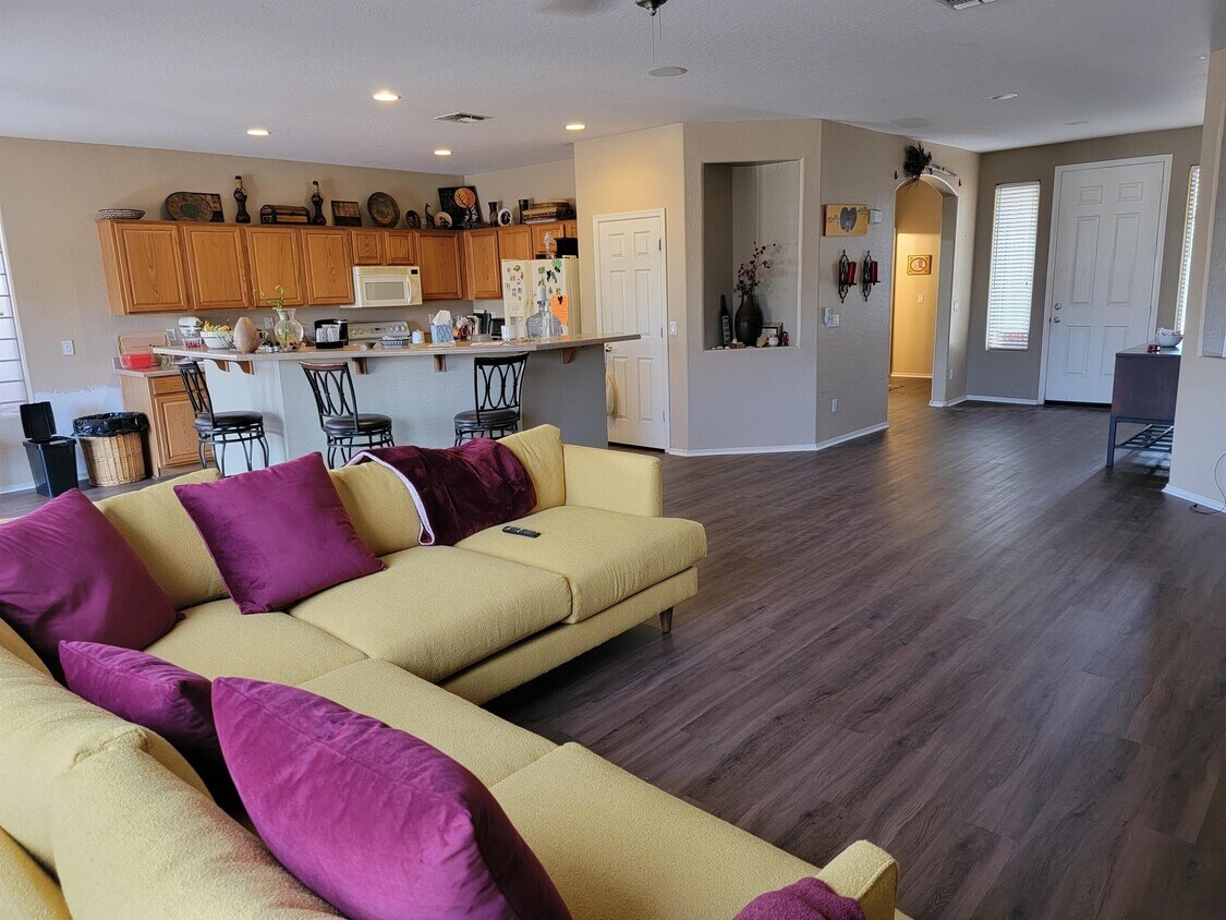 2424 W Park St, Phoenix, AZ 85041 House Rental in Phoenix, AZ