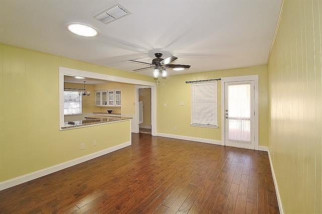 Foto del edificio - 1610 Alexander Dr