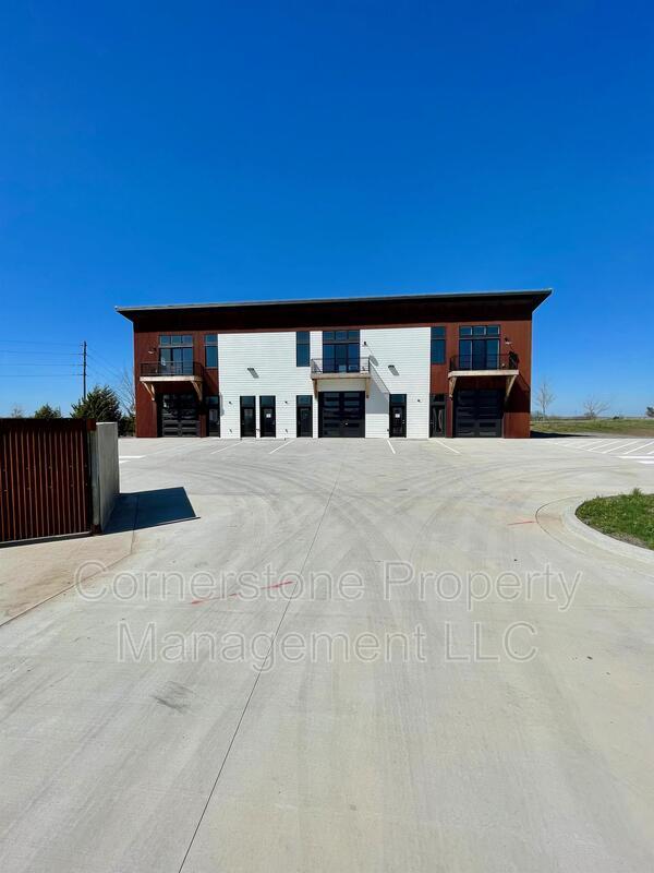 Primary Photo - 2300 Franklin Rd