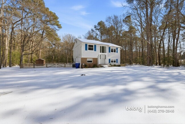 Foto del edificio - 15390 Matthews Manor Rd