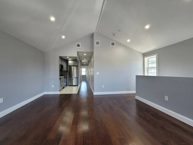 Foto del edificio - 145-28 123rd Ave
