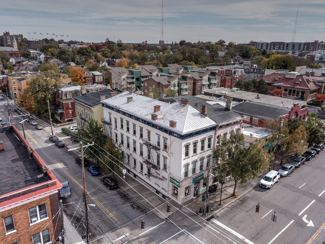 Photo - 5 E University Ave (Cincinnati, OH)