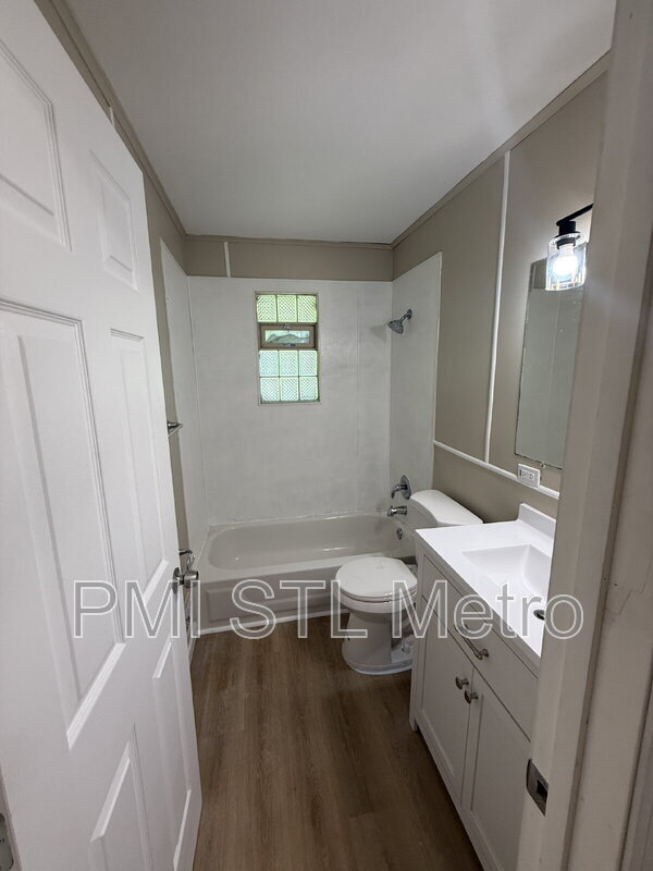 Foto del edificio - 5544 Albia Terrace