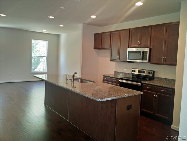 Building Photo - 11417 Hayloft Ln