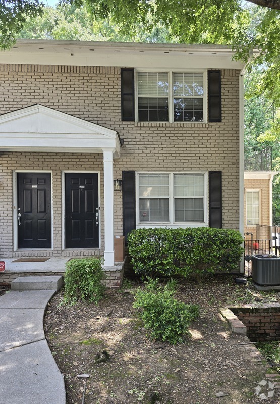 Building Photo - 2232 Dunseath Ave NW