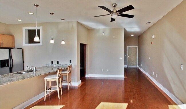 Foto del edificio - 2630 Talley St