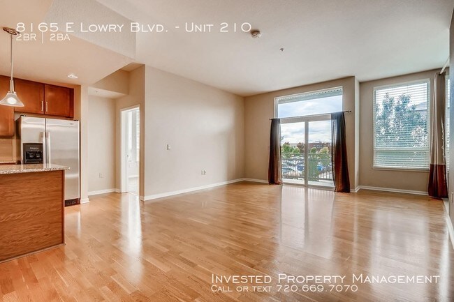 Building Photo - 8165 E Lowry Blvd