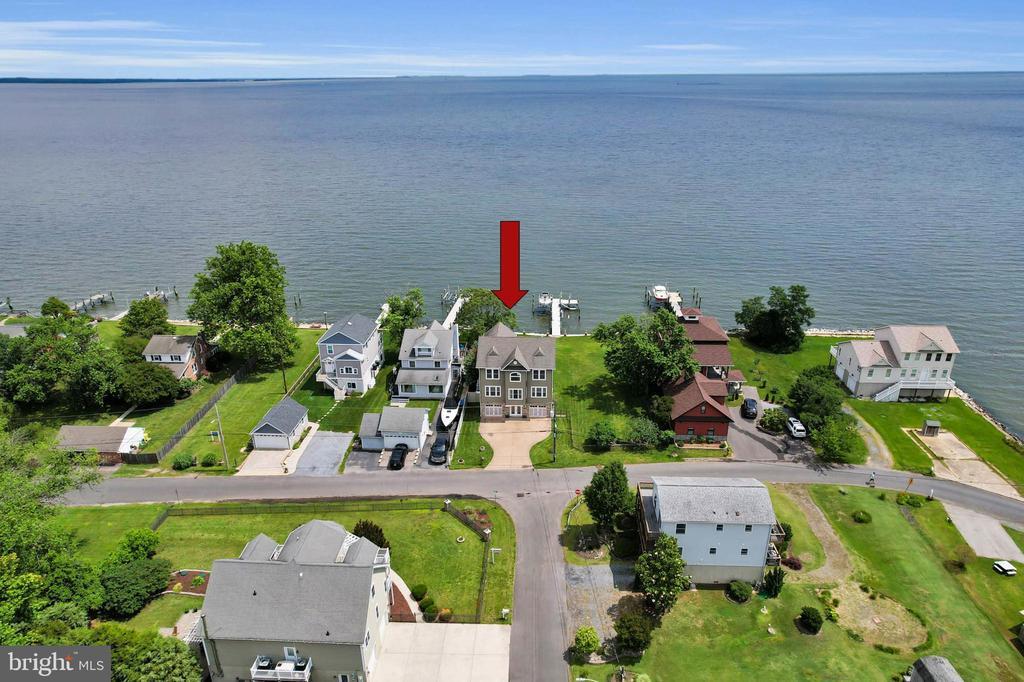 Foto principal - 2260 Lake Dr