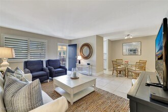 Building Photo - 766 Central Ave