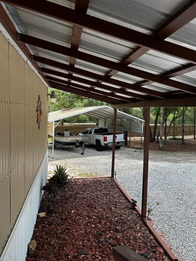 Foto del edificio - 5553 SW 181st Ct
