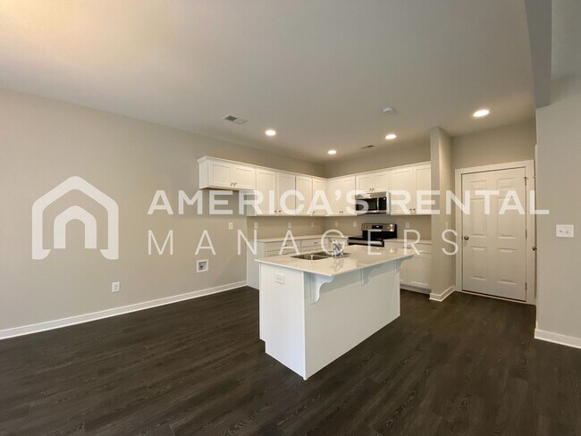 Foto del edificio - 7945 St. James Drive