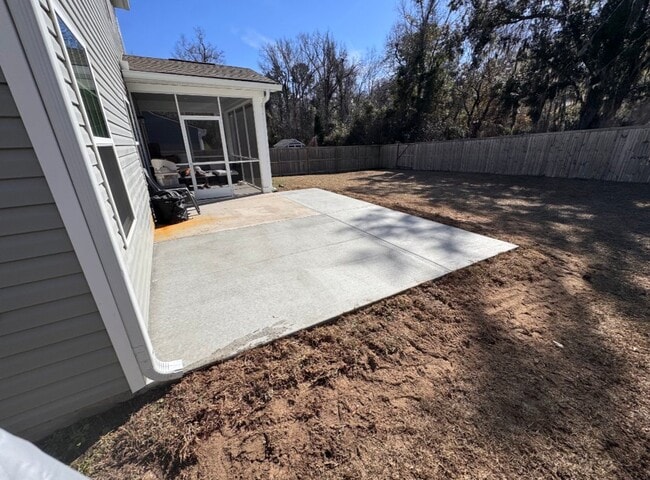 Photo - 155 Country Oaks Ln (Cainhoy, SC) House