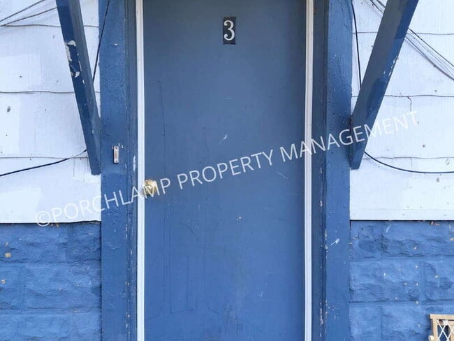 Building Photo - 505 Catawba Ave