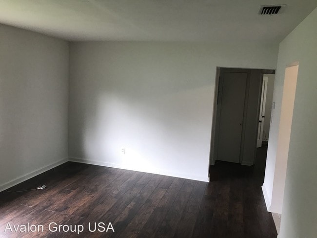 Building Photo - 3674 Carmichael Ave