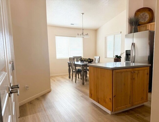 Foto del edificio - Snow Canyon Single Family