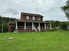 Building Photo - 3515 Reservoir Rd
