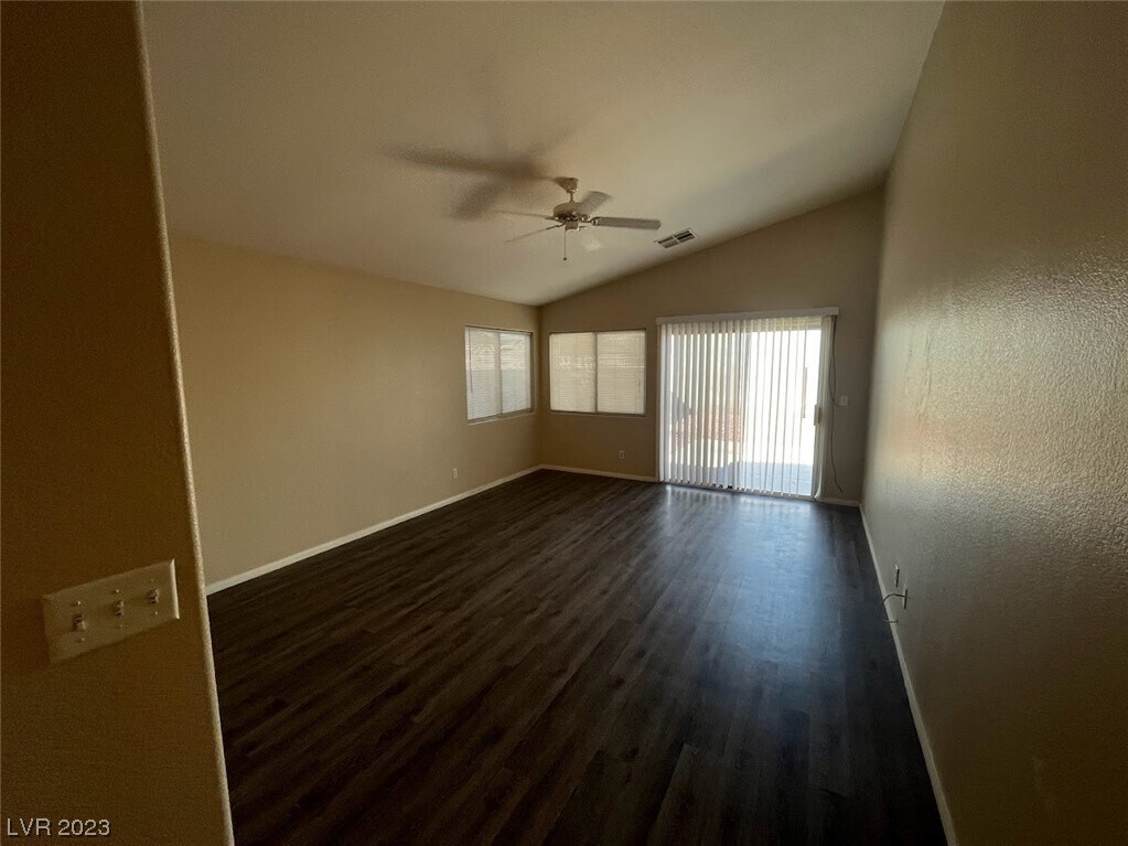 Building Photo - 4241 Ivory Nut St