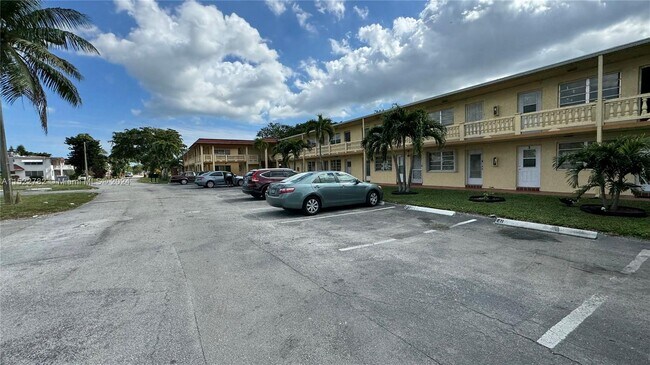 Foto del edificio - 160 NE 203rd Terrace