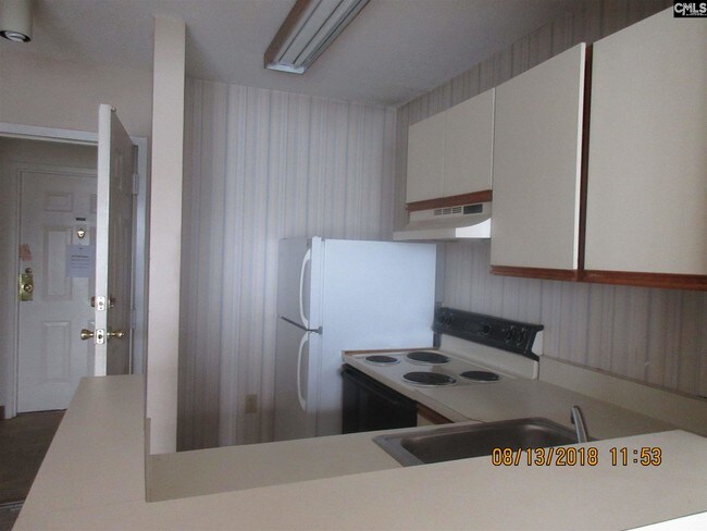 Foto del edificio - 1600 Park Cir