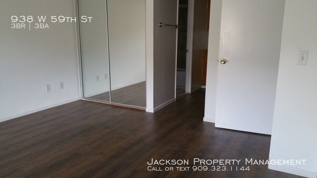 Building Photo - Family Home in move-in ready condition