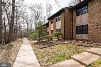 Building Photo - 2053 Headlands Cir